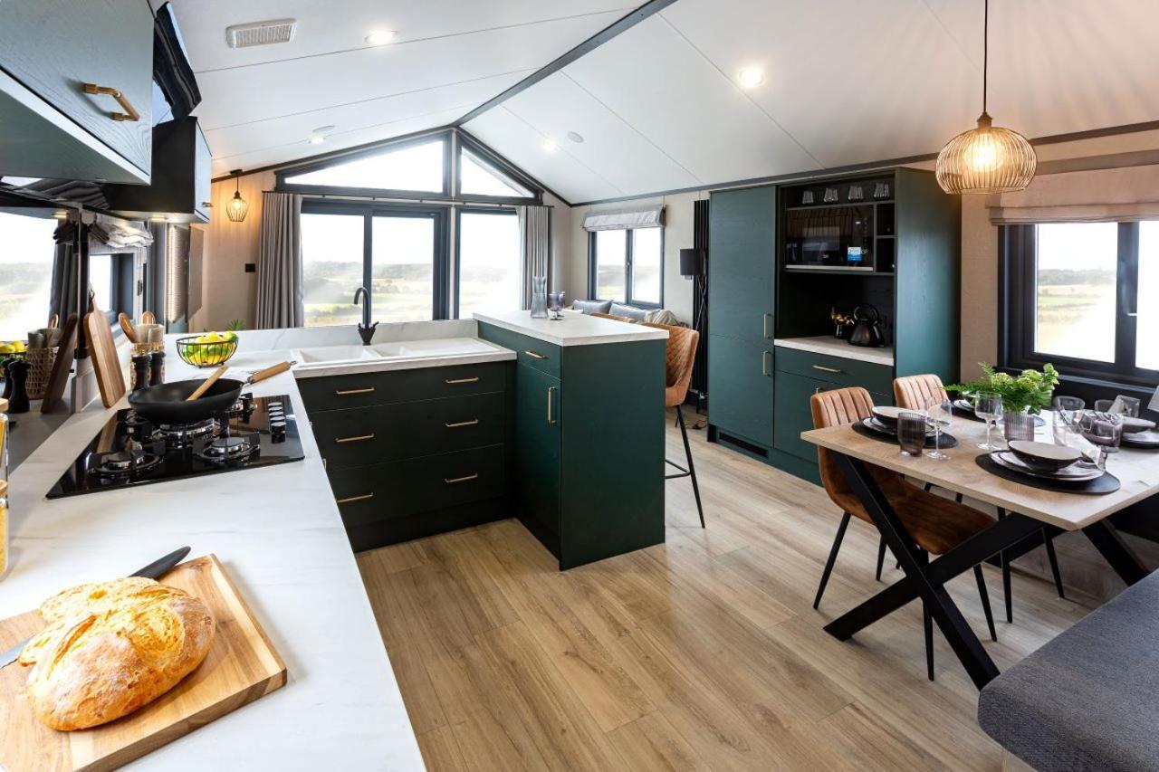Mill Rythe Coastal Village Selsmore Room photo